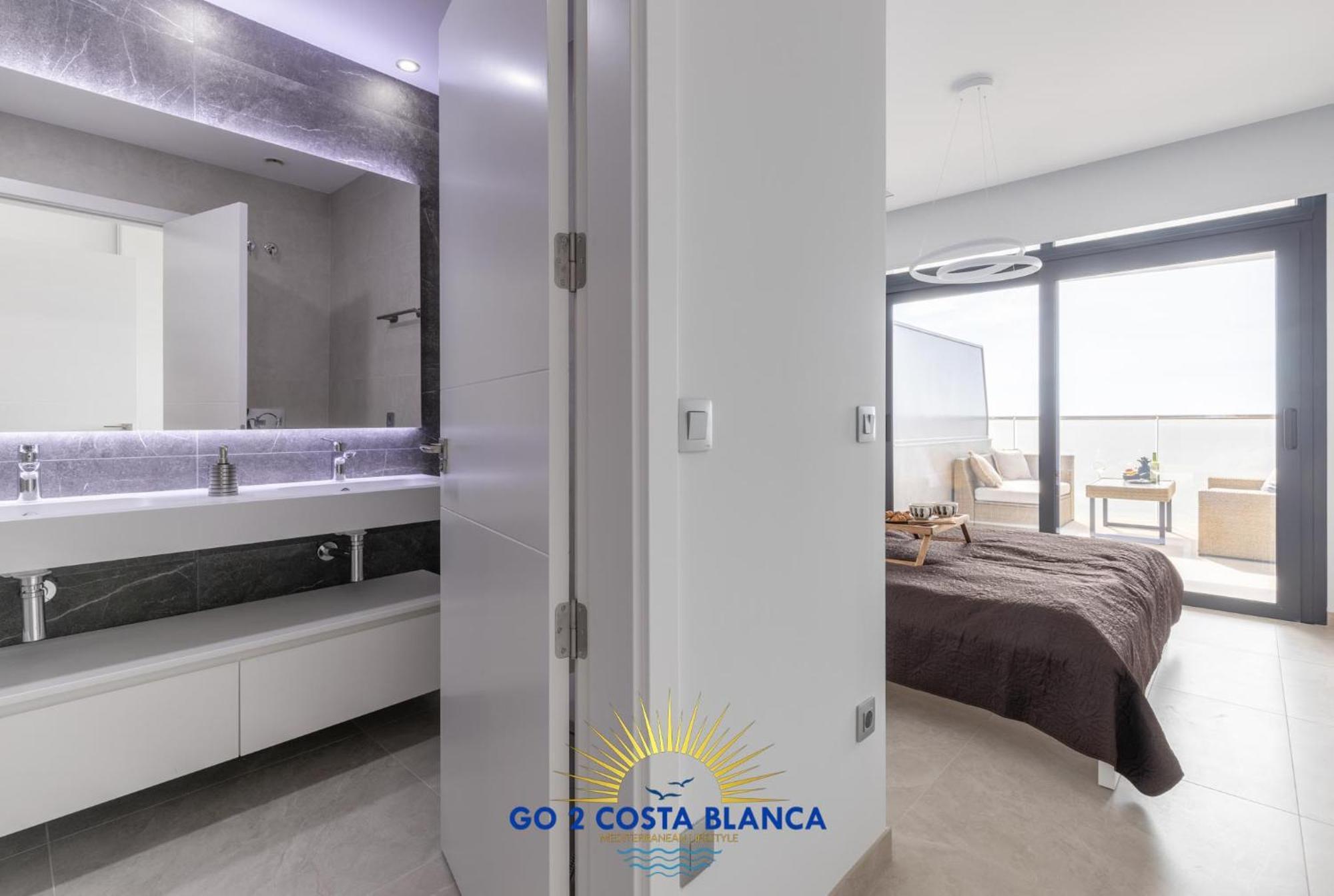 Sunset Cliffs Deluxe Διαμέρισμα Μπένιντορμ Εξωτερικό φωτογραφία